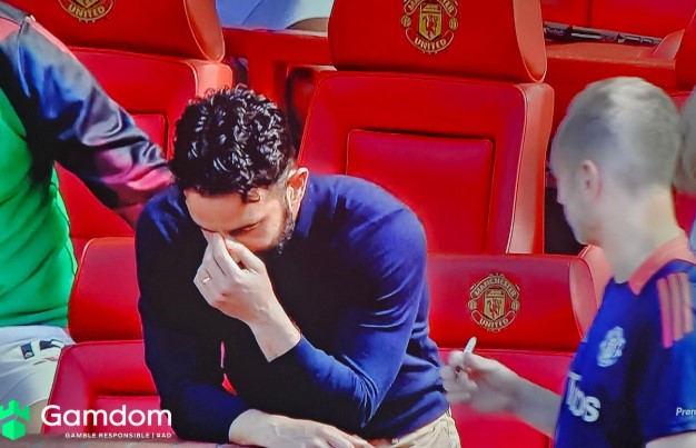 mu-tra-gia-dat-truoc-ck-europa-league-hlv-amorim-dung-ngoi-khong-yen