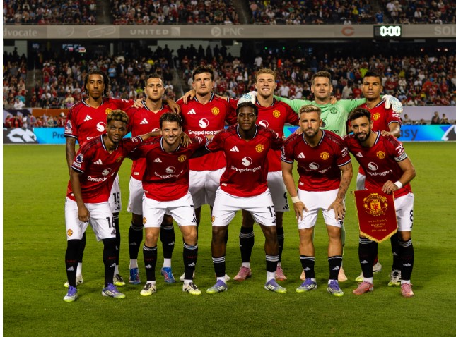 khong-ban-duoc-cau-thu-man-united-van-chi-tieu-manh-tay-vi-ly-do-bat-ngo